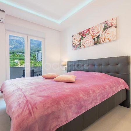 Luxury Sea View Apt Padi Via Mare Makarska Exterior photo